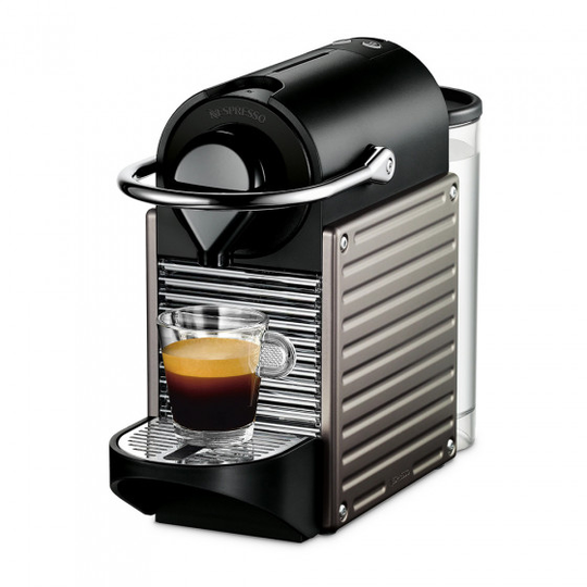 Kahvikone Nespresso Pixie Titan