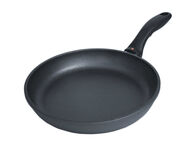 Swiss Diamond XD Paistinpannu 24 cm induktio