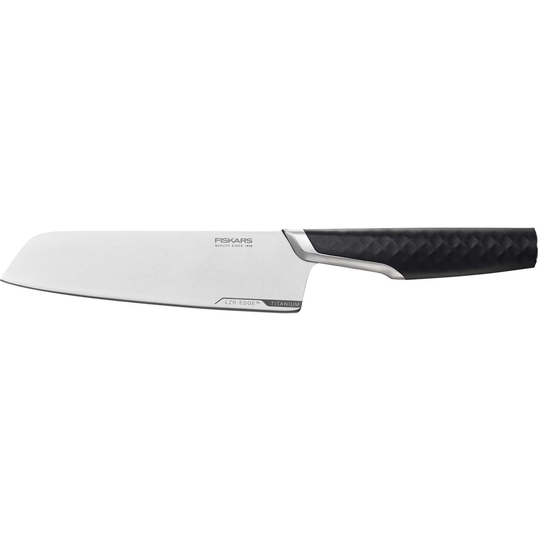 Fiskars Titanium-santoku-veitsi, 16 cm.