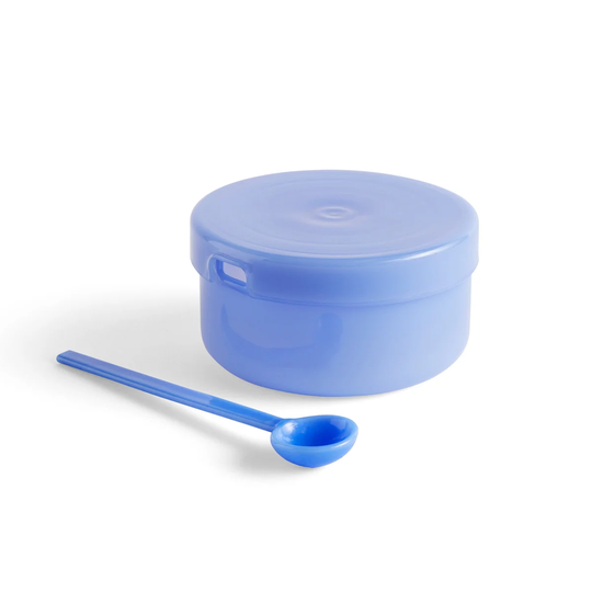 HAY Borosilicate kulho kannella ja lusikalla Jade light blue
